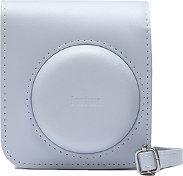 instax mini 12 clay white case voorkant met strap