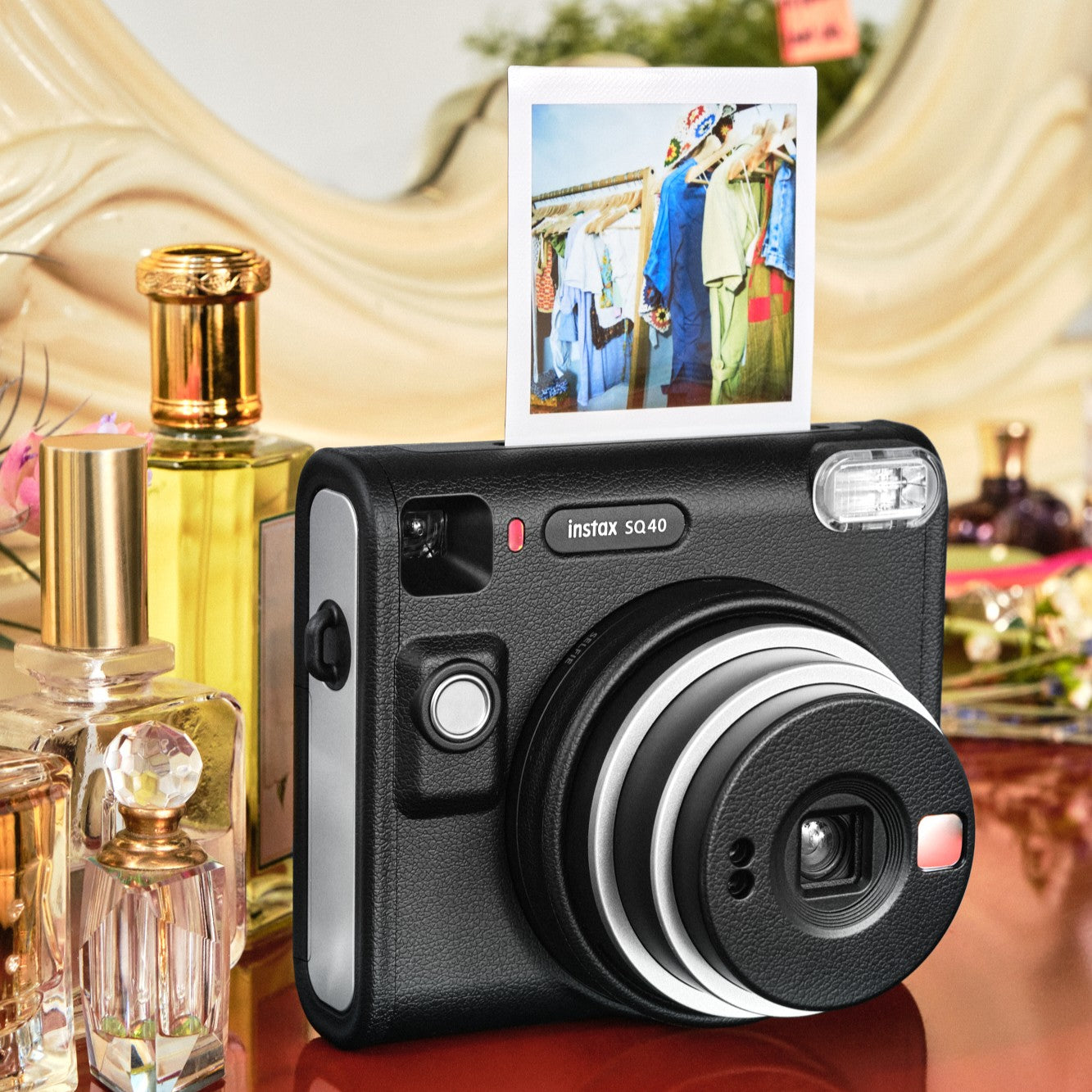 instax SQUARE SQ40™ Black instant camera