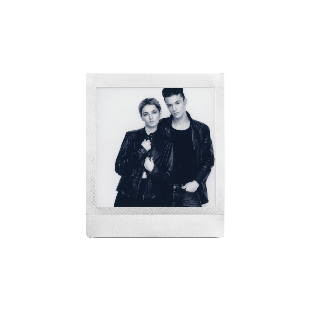 instax™ SQUARE film Monochrome