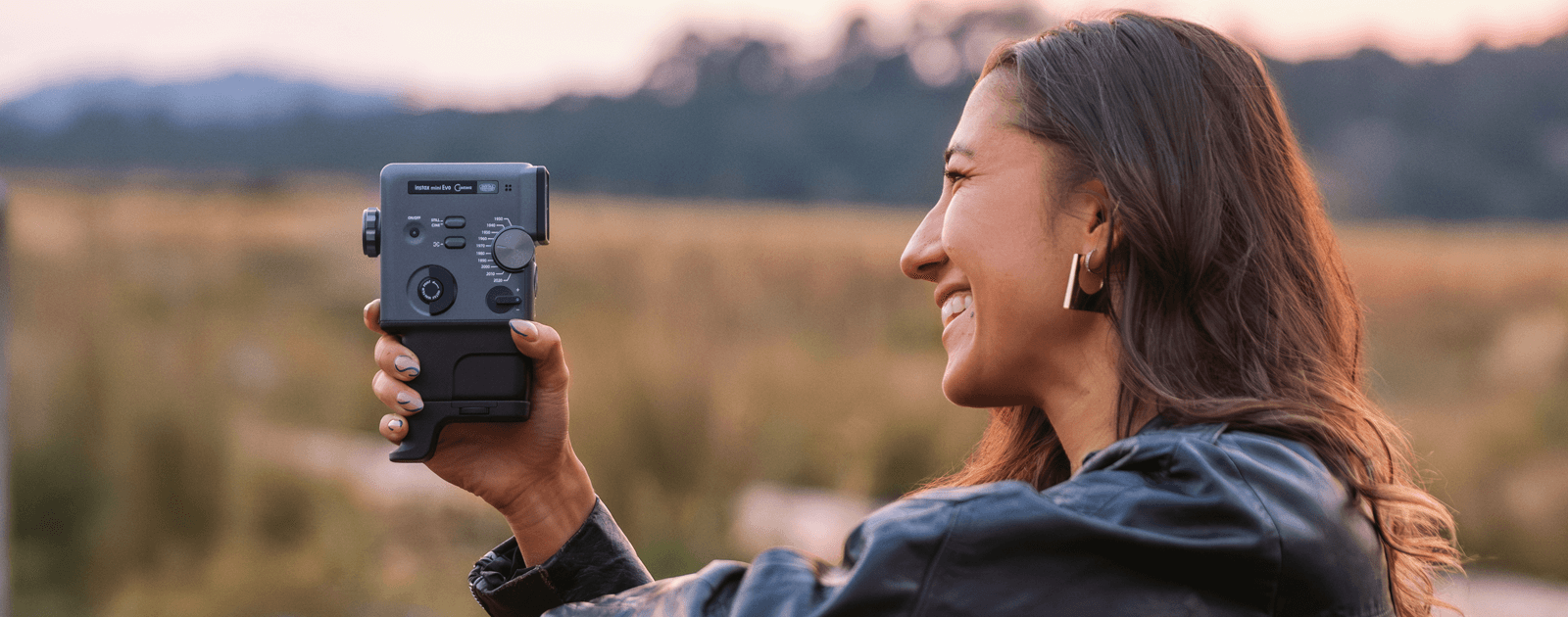 Nieuw: instax mini Evo Cinema™